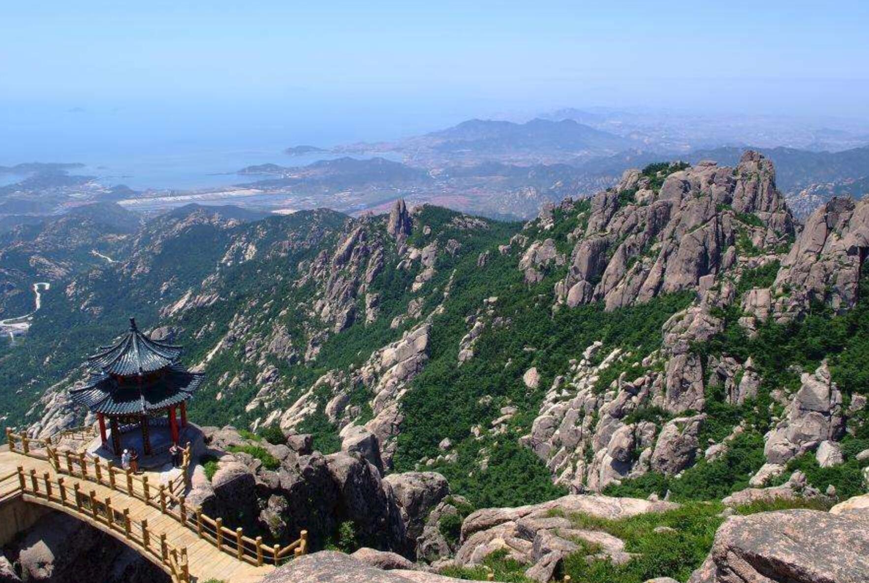 我国最大沙滩金沙滩，啤酒爱好者的聚集地，让人向往的海边城市