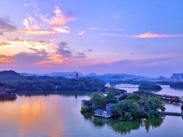 鹧鸪天雪山美人,鹧鸪天咏温泉