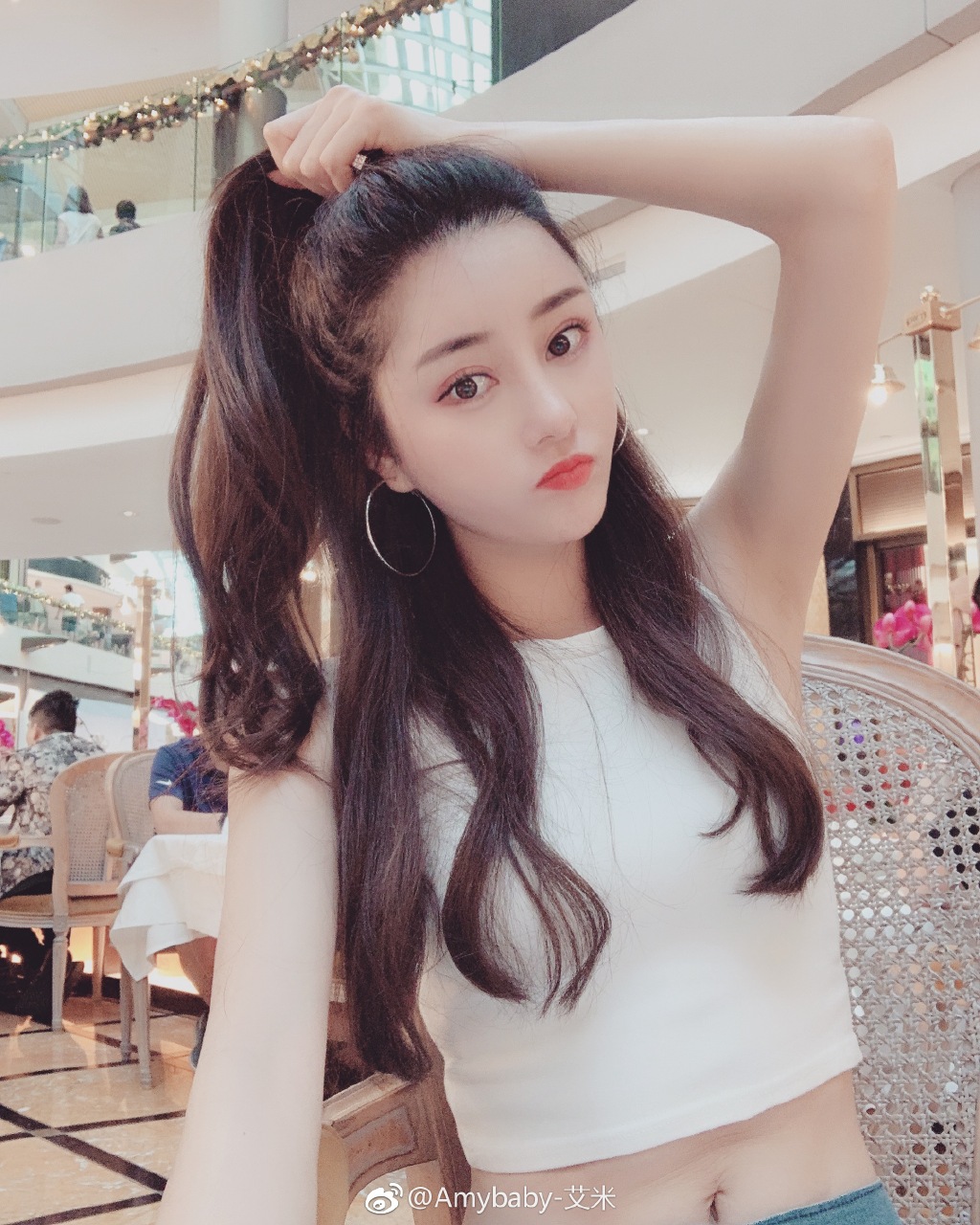 演员杨烁风波,杨烁事件女主角回应