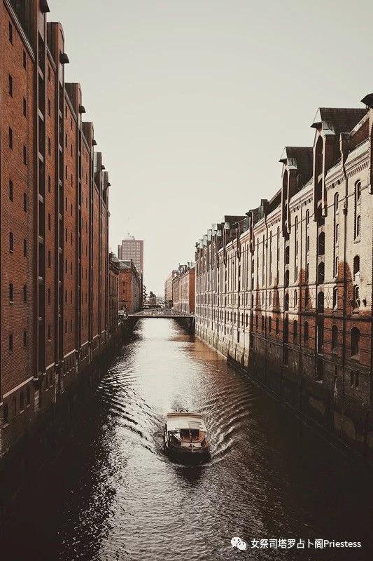 魔鬼圣经写的什么,魔鬼圣经的秘密