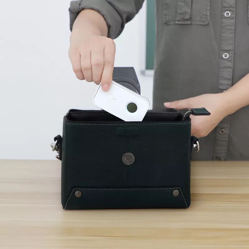 不想成为“小黄网”真人秀？红外防*拍偷**神器，1秒揪出房间摄像头