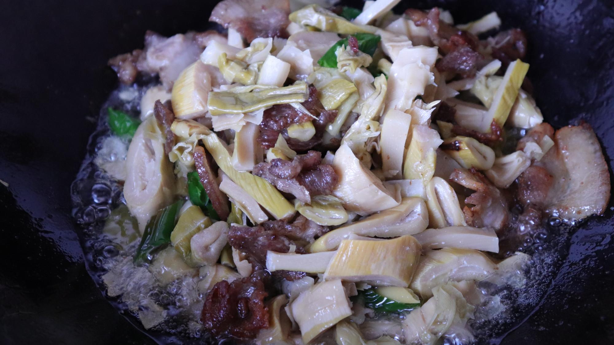 竹笋炒肉最好吃又最简单,竹笋猪油