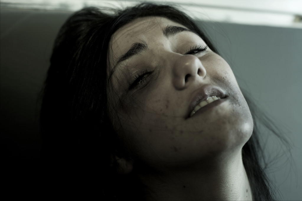 啪啪时偷偷把避孕套摘掉算强奸吗？