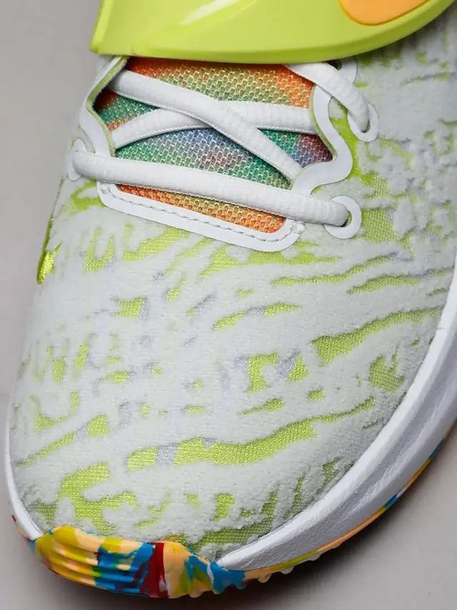 kd杜兰特战靴简版5代,kd球鞋最新