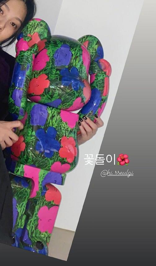 joy姜涩琪舞台对视,姜涩琪joy跳舞对视