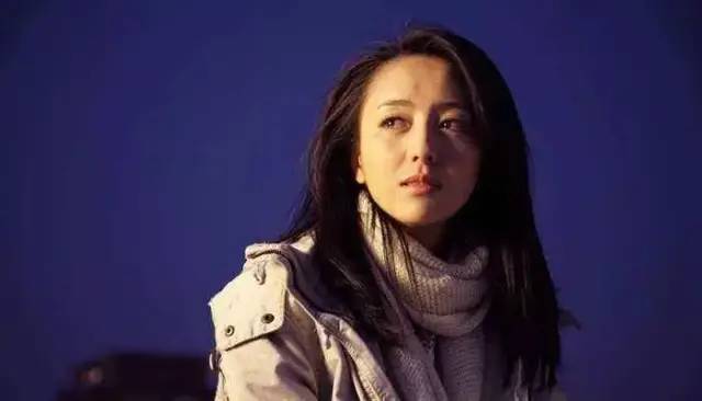 不敢演顾佳的佟丽娅，真应该和她的闺蜜杨幂学学