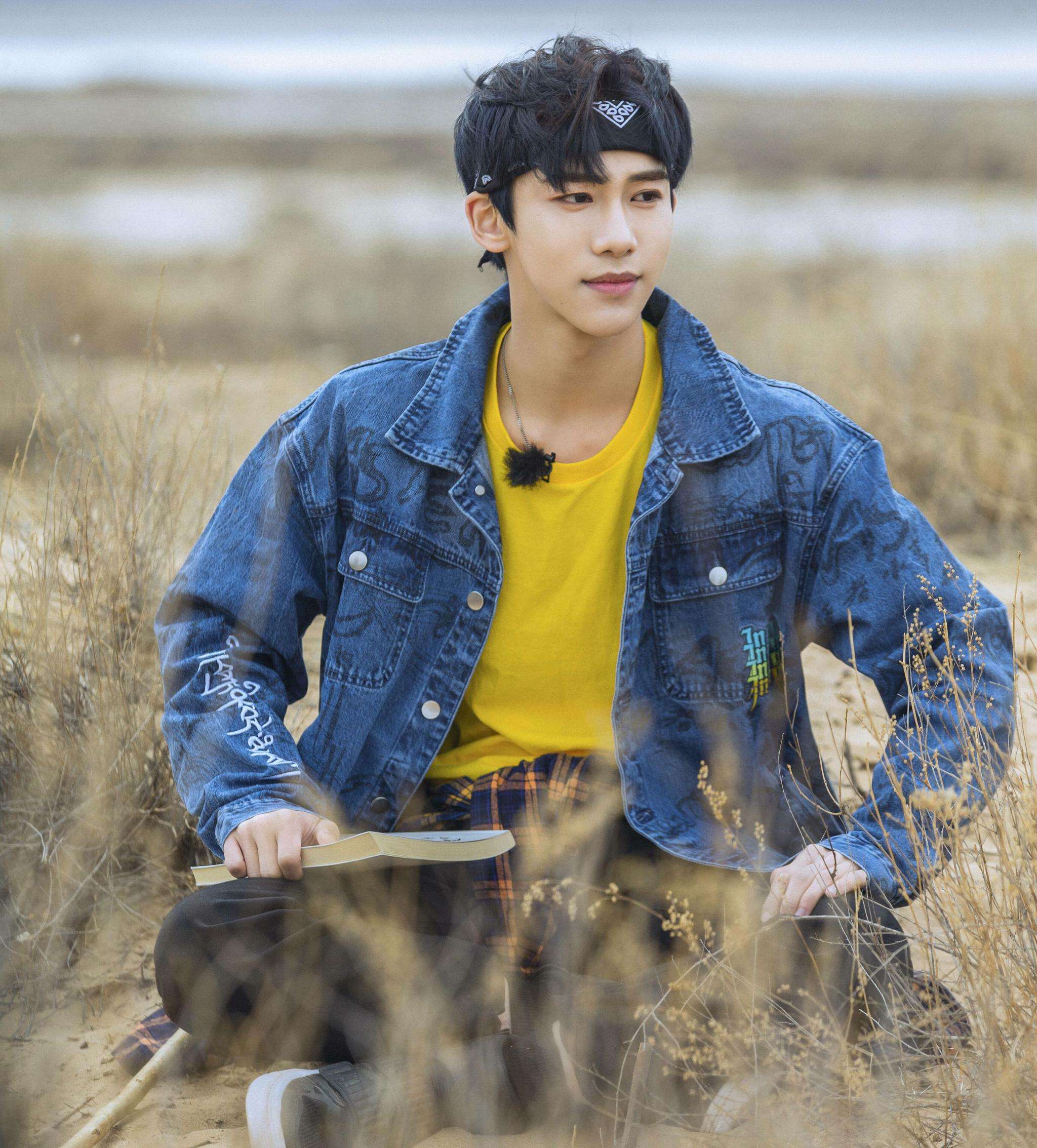 百分九出道夜乐华七子,沙雕男团百分九乐华七子