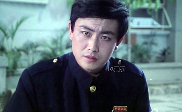 罕见老照片80年代男星,老电影老演员最美老照片