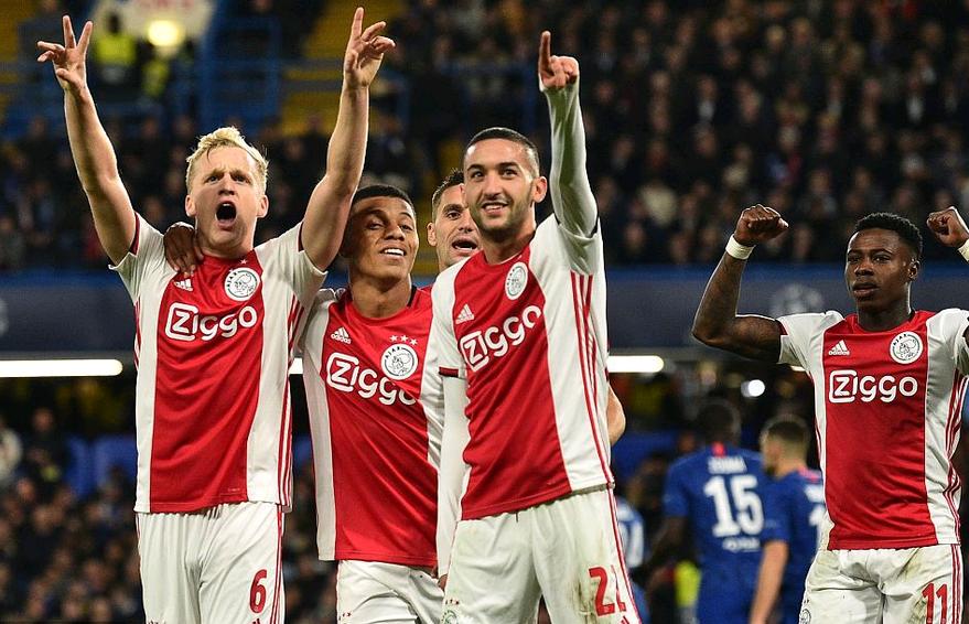 谁说不烧钱就玩不转足球？让贾府来告诉你答案