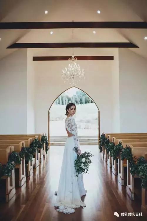 还用鲜花？这些创意婚礼路引更个性！