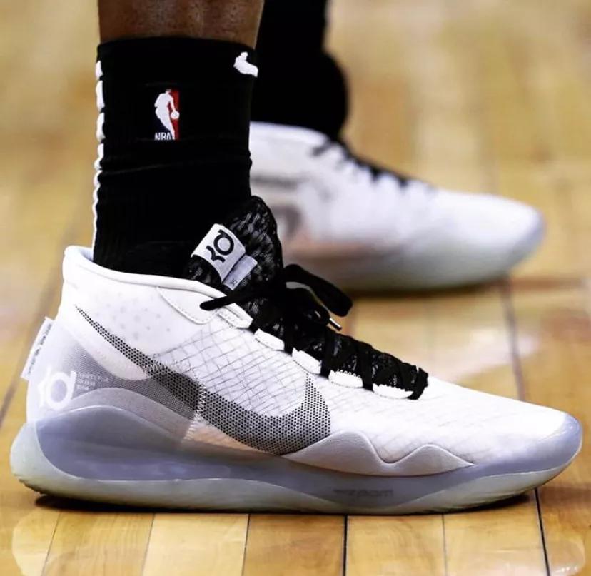 nba球鞋上脚杜兰特13,nba球星上脚杜兰特球鞋