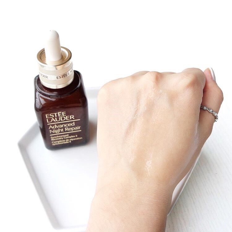 雅诗兰黛小棕瓶和雪花秀润燥精华,雅诗兰黛小棕瓶明星精华