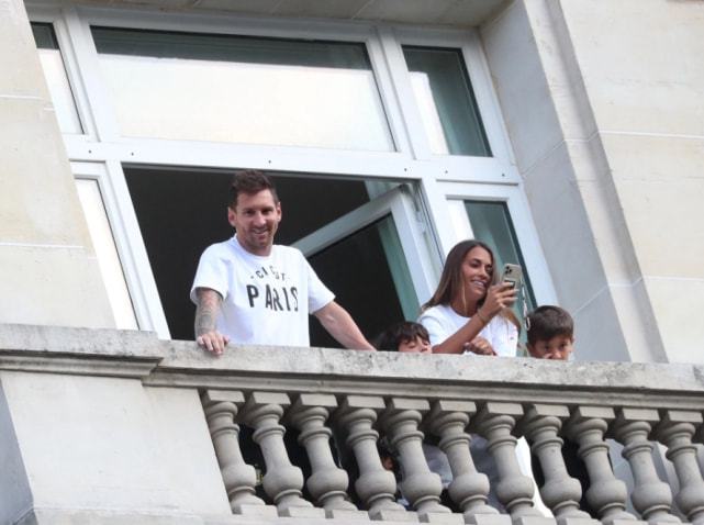 强如球王也得租房！梅西找到新房，300多平月租2万欧，天使成邻居