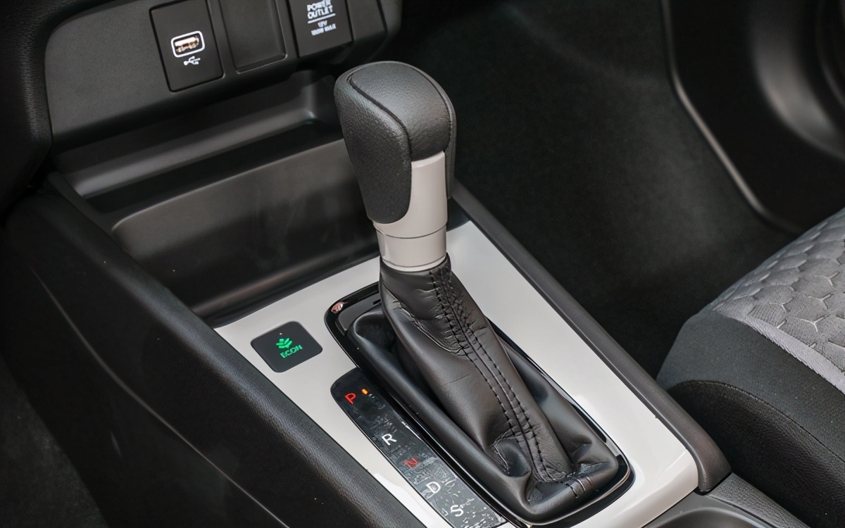 经济实惠省油的车子合资车怎么选,保值耐开省心省油家用车良心推荐