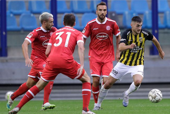 竞彩单场推荐沙尔克,今日竞彩推荐帕梅拉斯