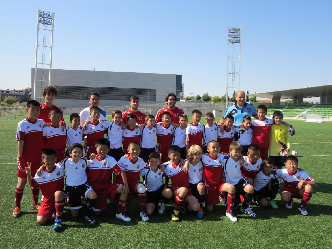 一只足球的质量,足球每一次经历都是一种成长