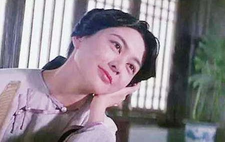 香港影坛风华绝代的美女,经典的香港电影女明星名字