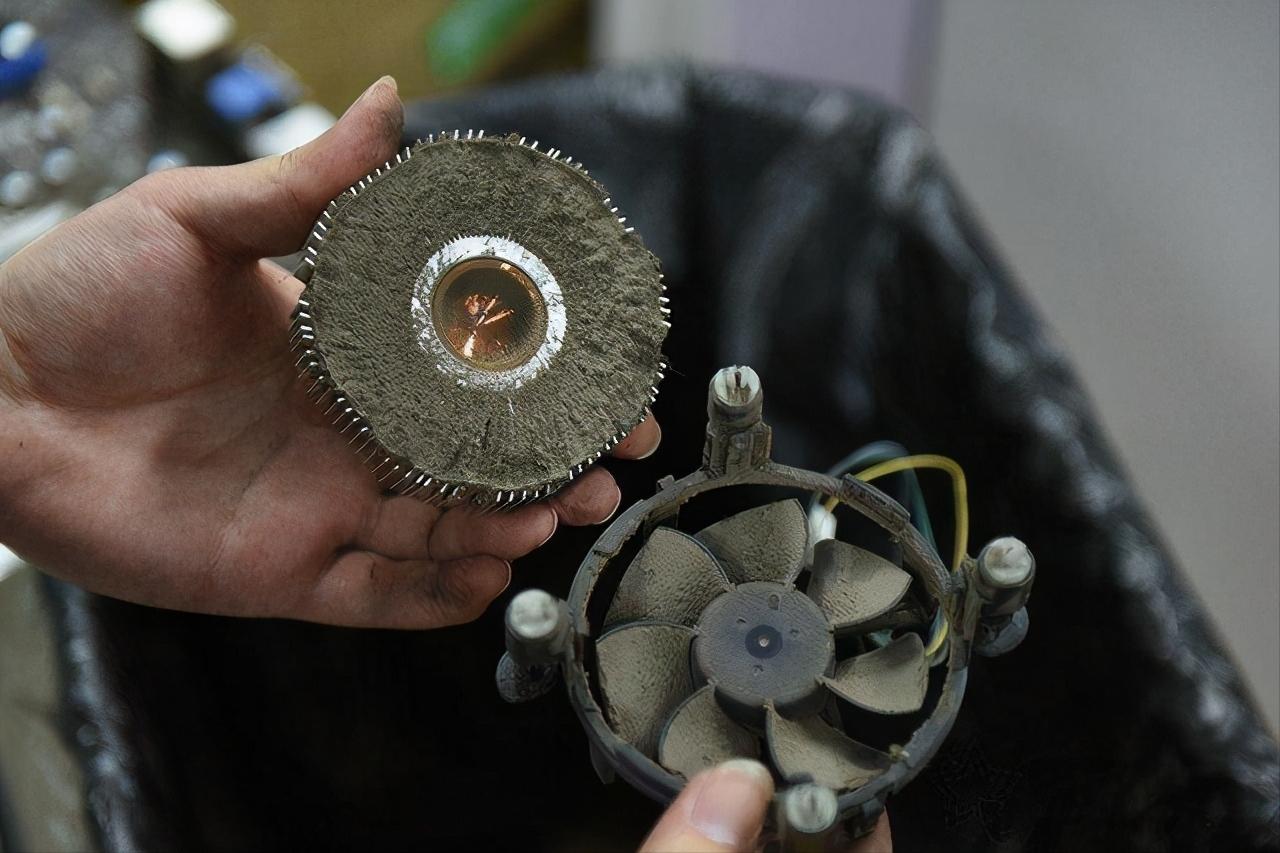 电脑显示checkingfile进不了系统,多次尝试后你的电脑系统无法启动