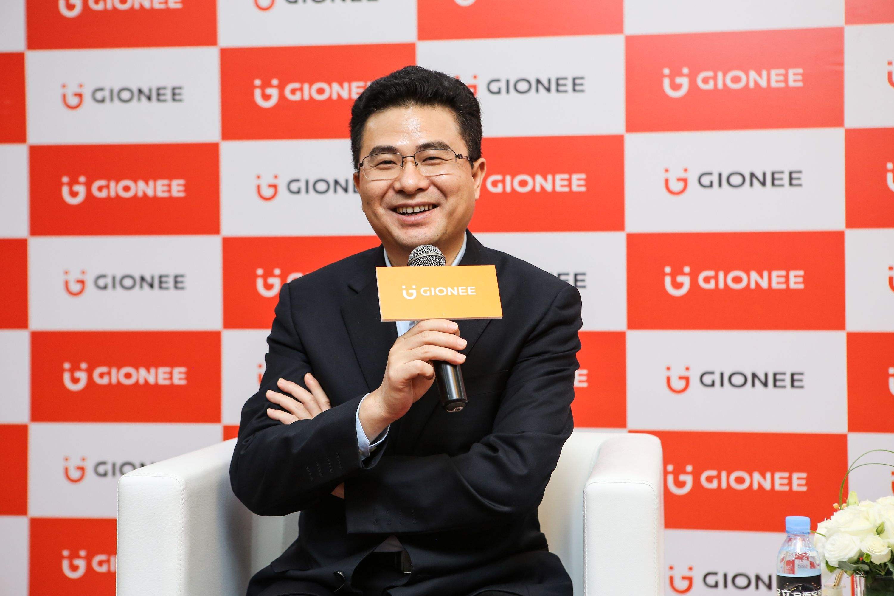 从战略角度分析金立手机倒闭原因,金立之殇一代手机巨头落幕