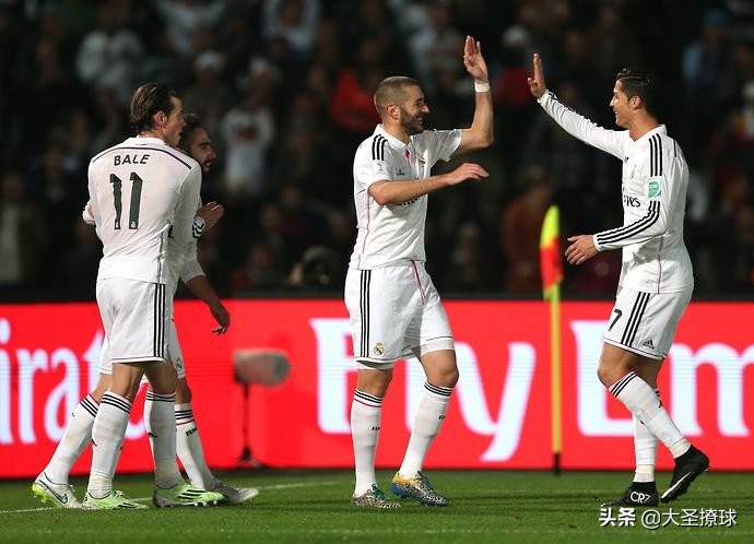 c罗和梅西谁的身体更强,c罗梅西2020年数据对比