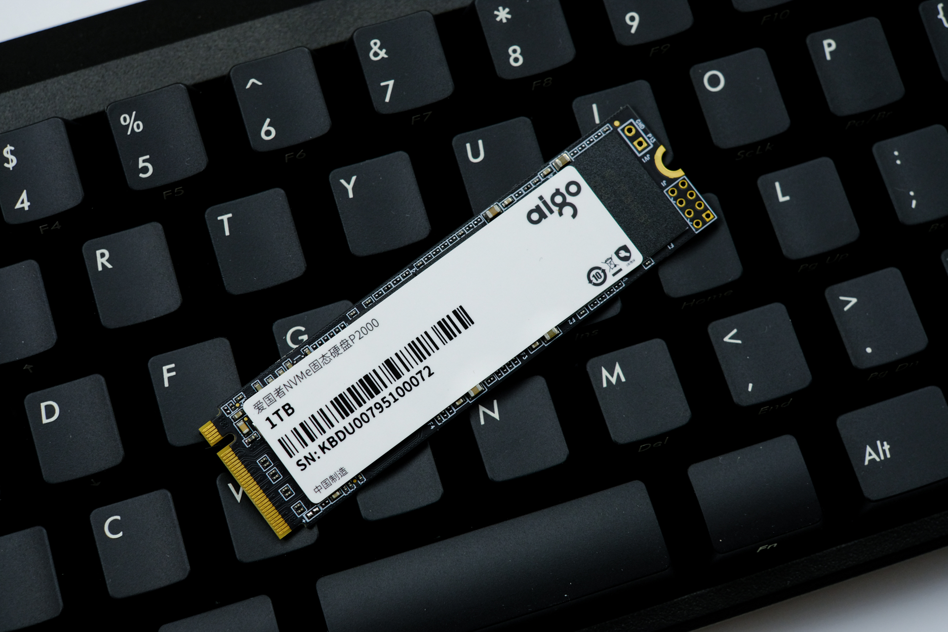 爱国者固态硬盘p2000测评,ssd固态硬盘爱国者p2000和p3000