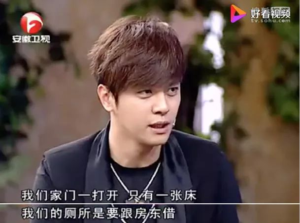 他一手烂牌打到超精彩，出道21年却靠女装爆红出圈