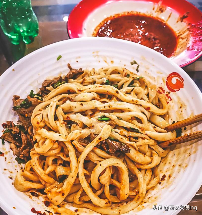 这才是正宗西安小吃,西安的老街道有哪些