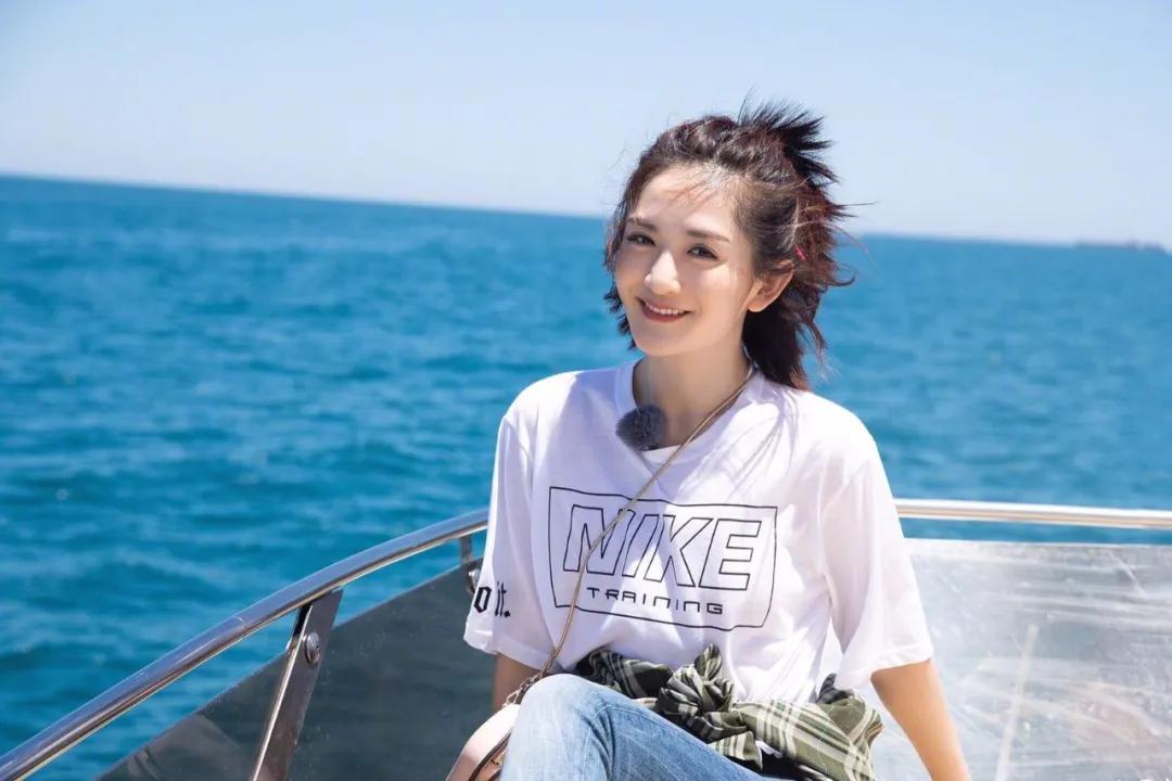 少年英雄方世玉谢娜配音,少年英雄方世玉谢娜郑国霖