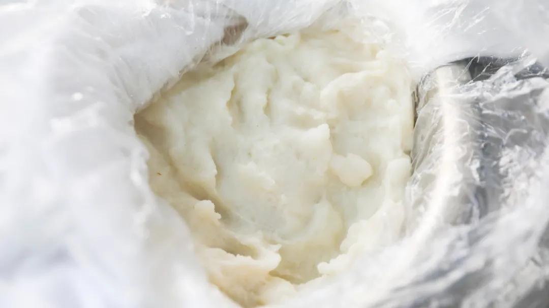 泉秀路上卖了17年的QQ米包，再不去吃就要失传了...