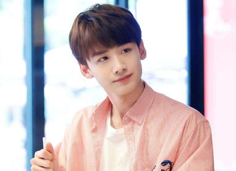 最好听的明星名字,明星好听的名字女