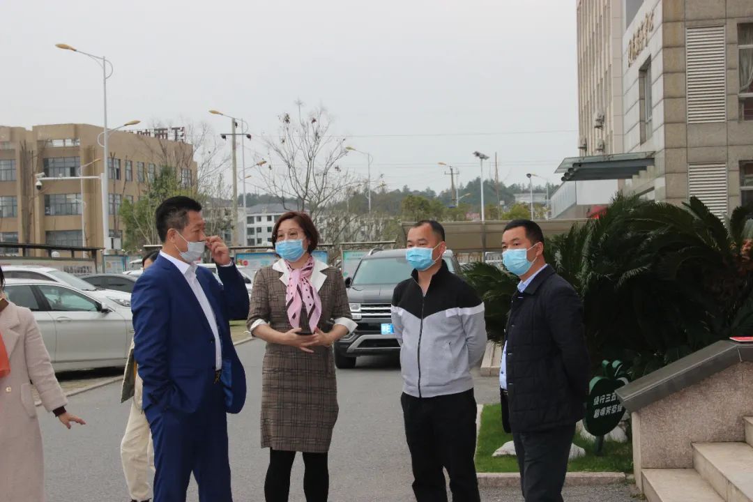 鍚岃垷鍏辨祹鍏辨垬鐤儏鎹愭,鍚岃垷鍏辨祹鎴樼柅鎯呭叡鍏嬫椂鑹板媷鎷呭綋