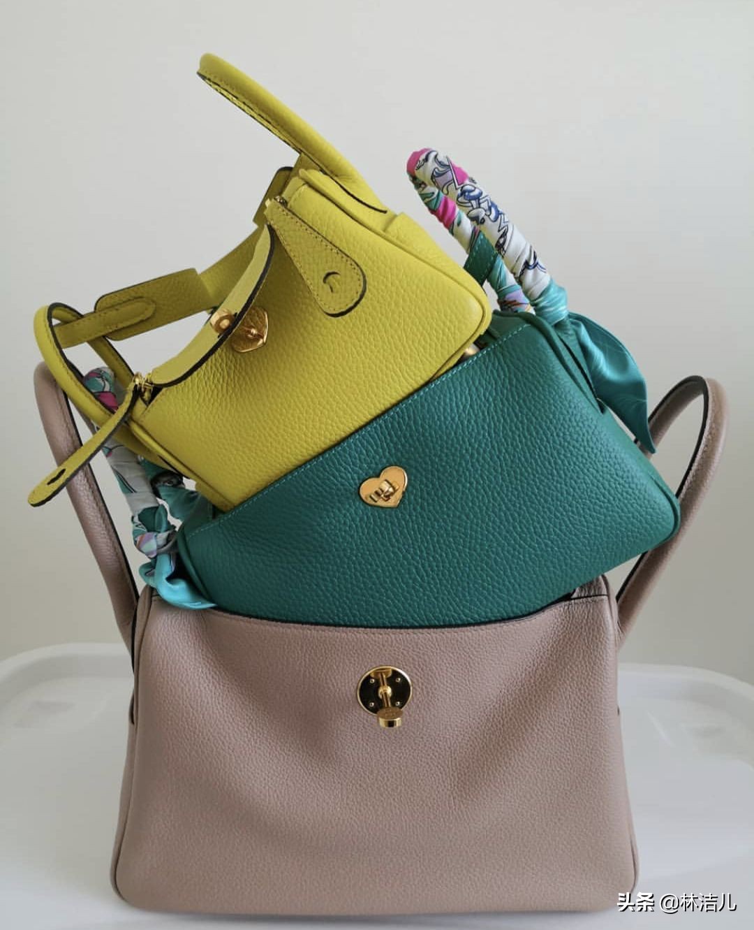 欧阳娜娜推荐的迷你包包,欧阳娜娜平价同款包包