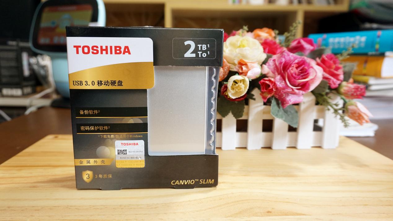 东芝canvioslim评测,东芝移动硬盘slim好用吗