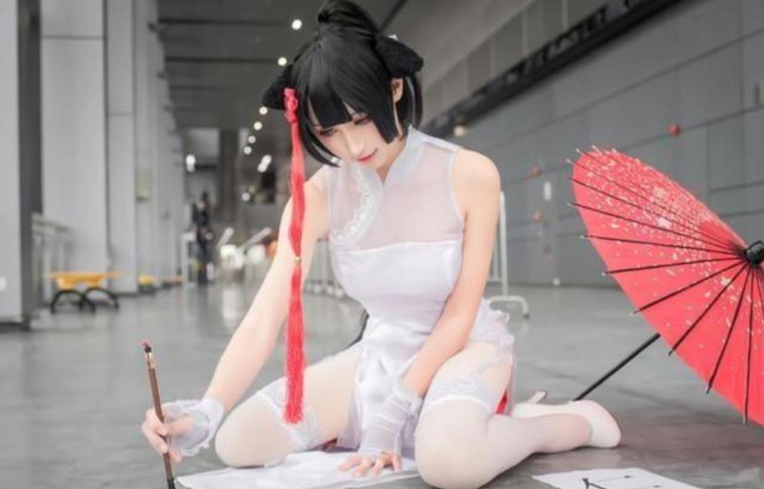 cosplay赚钱教程,那些cosplay的人怎么赚钱呢