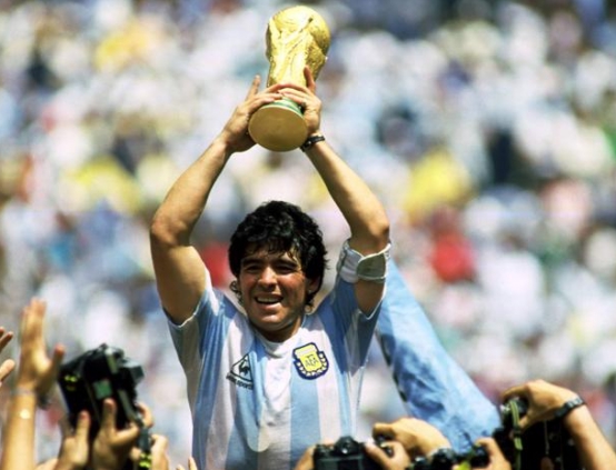 足坛最强的十个人,足坛十大10号球星