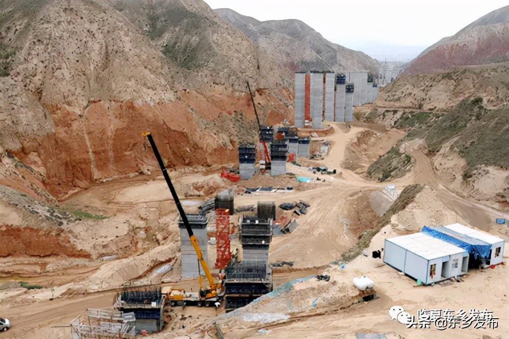 中铁二十一局三公司：奋战东乡路酿浓东乡情——中铁二十一局三公司安临公路AL1合同段项目经理部施工纪实