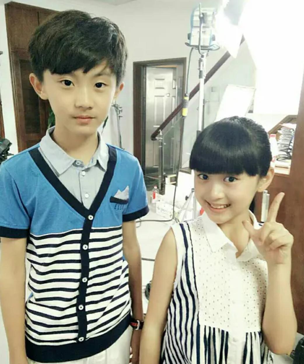 马嘉祺在快乐大本营唱快乐星球,马嘉祺被团队围唱什么是快乐星球