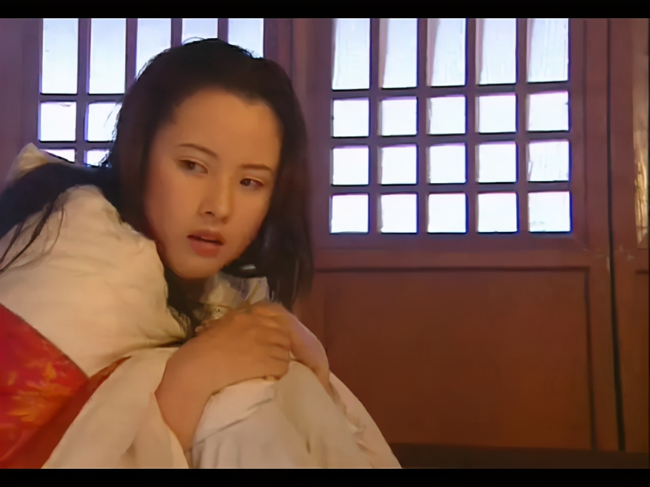 杨明娜新乱世佳人片段,杨明娜年轻时的容颜