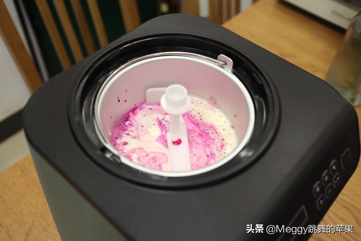 哈根达斯冰淇淋超简单做法,如何自制冰淇淋哈根达斯