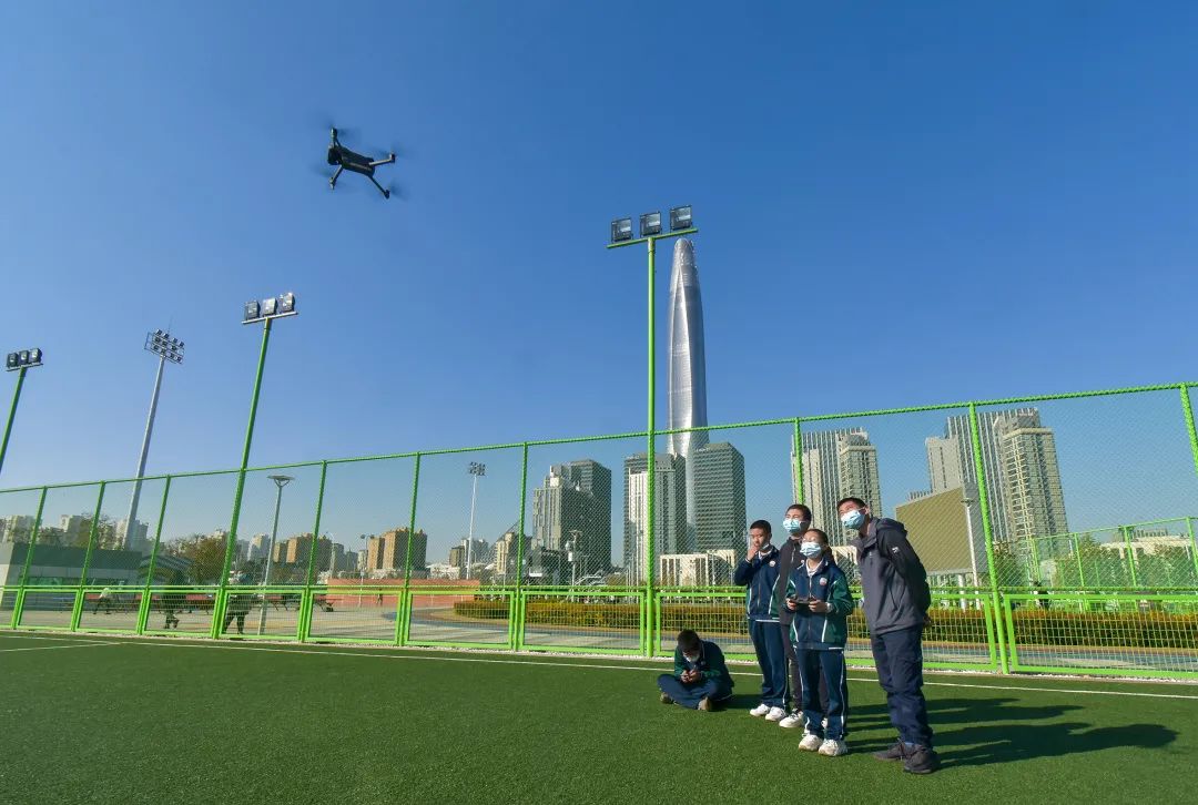 “疆”遇良才！滨城泰达校企合作，科技助力学生“飞天”梦