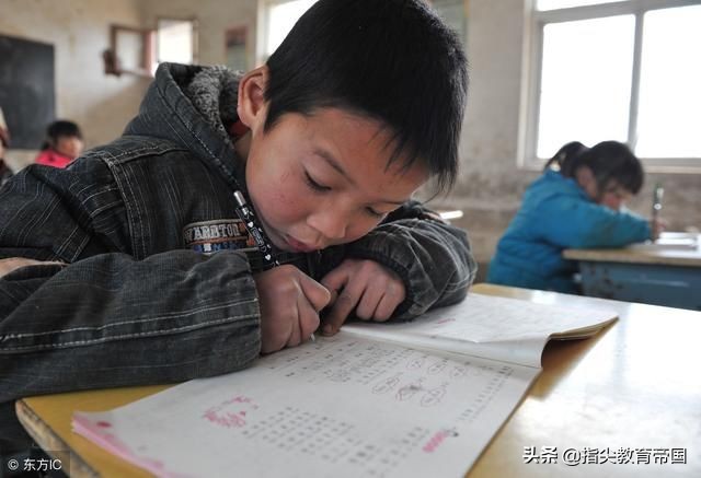 二下第5课，课文立意深远，有两个字很多孩子经常写错，不要教错