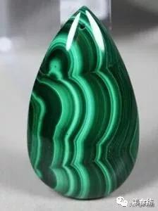 这四种玉石你确定会分辨吗,这几种玉石不注意保养就会发黄