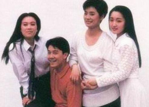 “傻大姐”那英的成名史,那英的情感故事