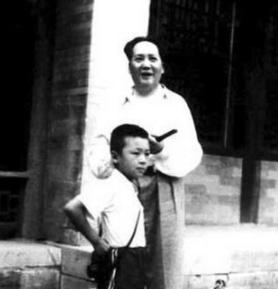 毛主席亲侄子为何姓贺不姓毛？