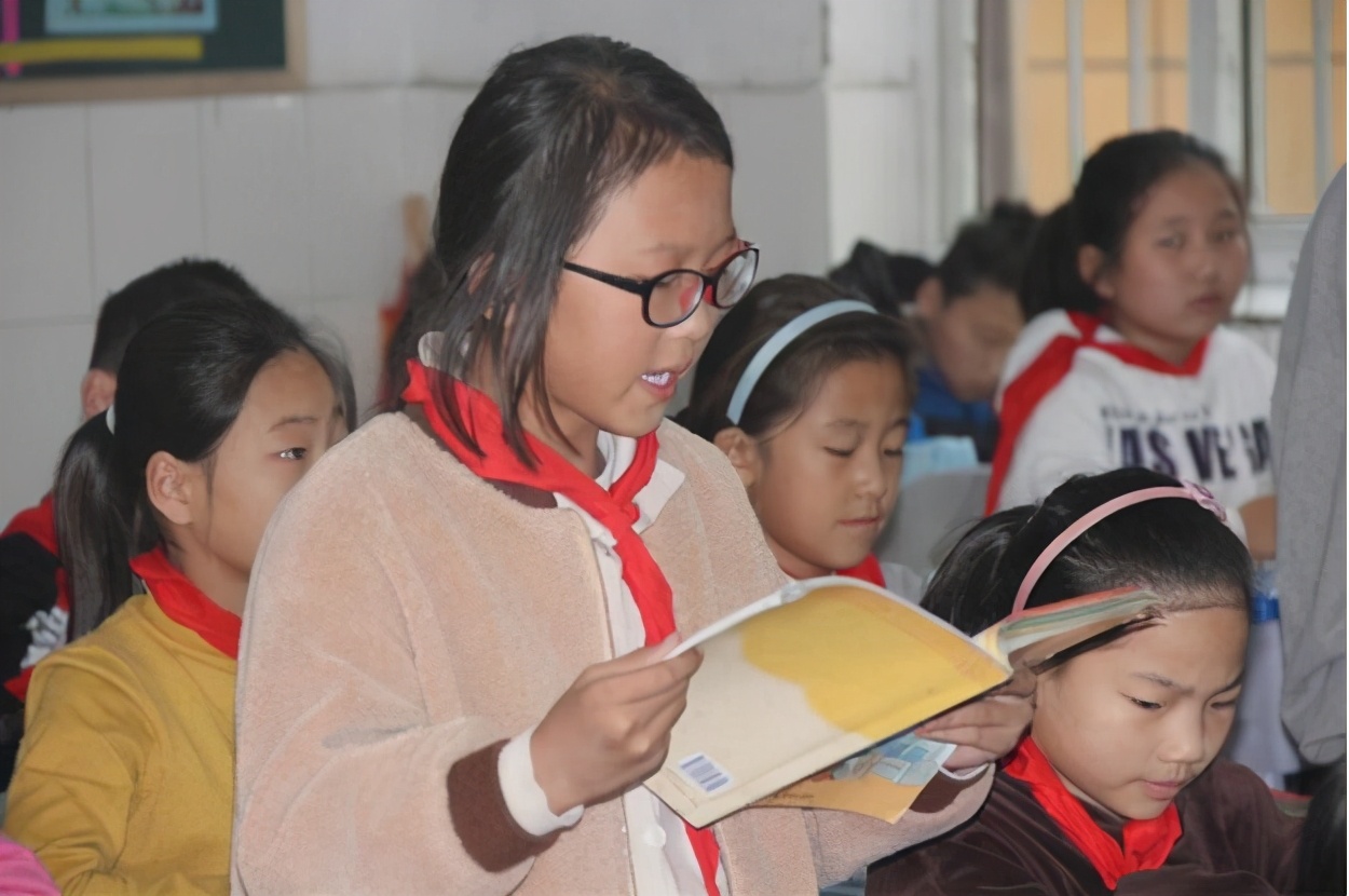 ​县教师发展中心视导检查曹庙小学教育教学工作