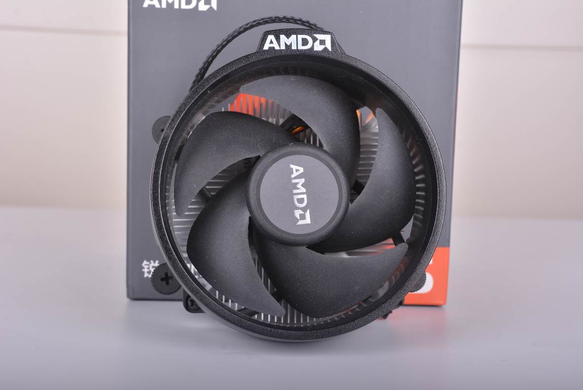 金河田静音坊mr2机箱评测,金河田mr2缺点