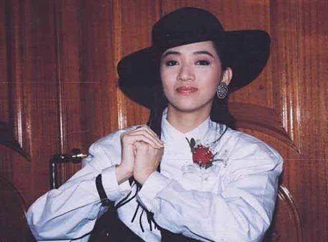 刘德华梁朝伟为梅艳芳扶灵,刘德华为梅艳芳送丧片段