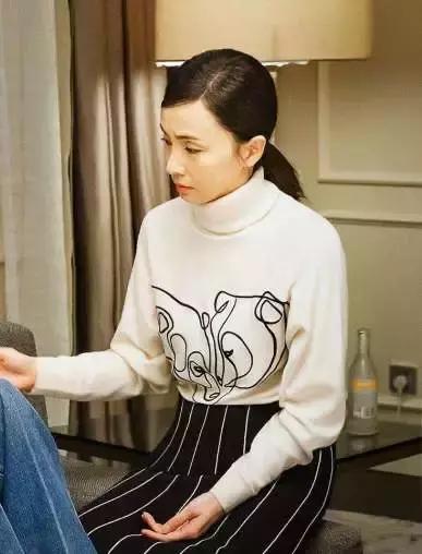 小欢喜王一笛衣品,小欢喜三位妈妈着装