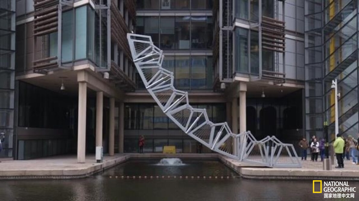 十二个桥梁,中国第一桥梁工程世界奇迹