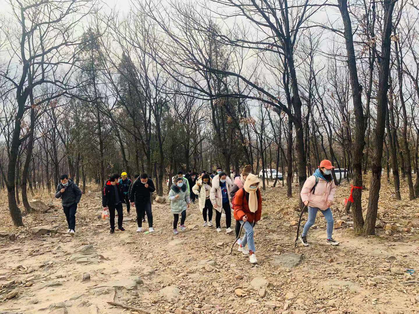 郑州少林寺一天纯玩旅游团,郑州驴友张三疯龙门大峡谷